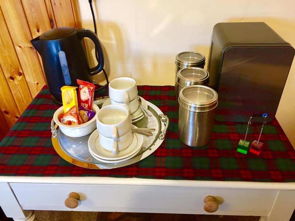 Windhaven Camping And B&B Thurso Buitenkant foto